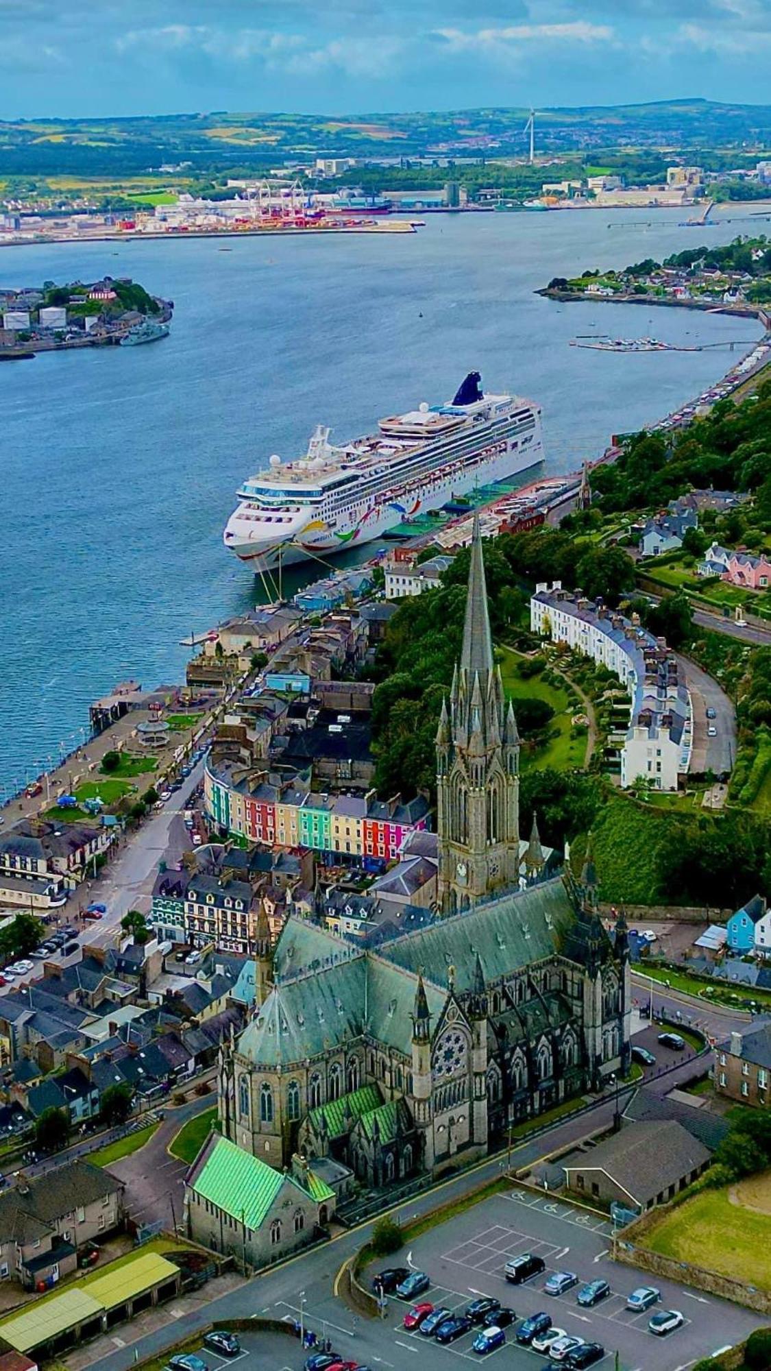 Sea View Flat Cobh Leilighet Eksteriør bilde